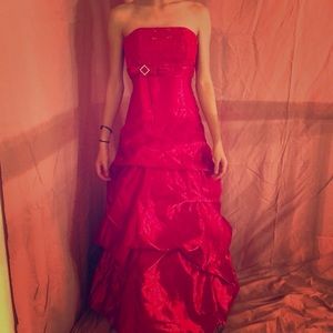 Long Satin Prom dress